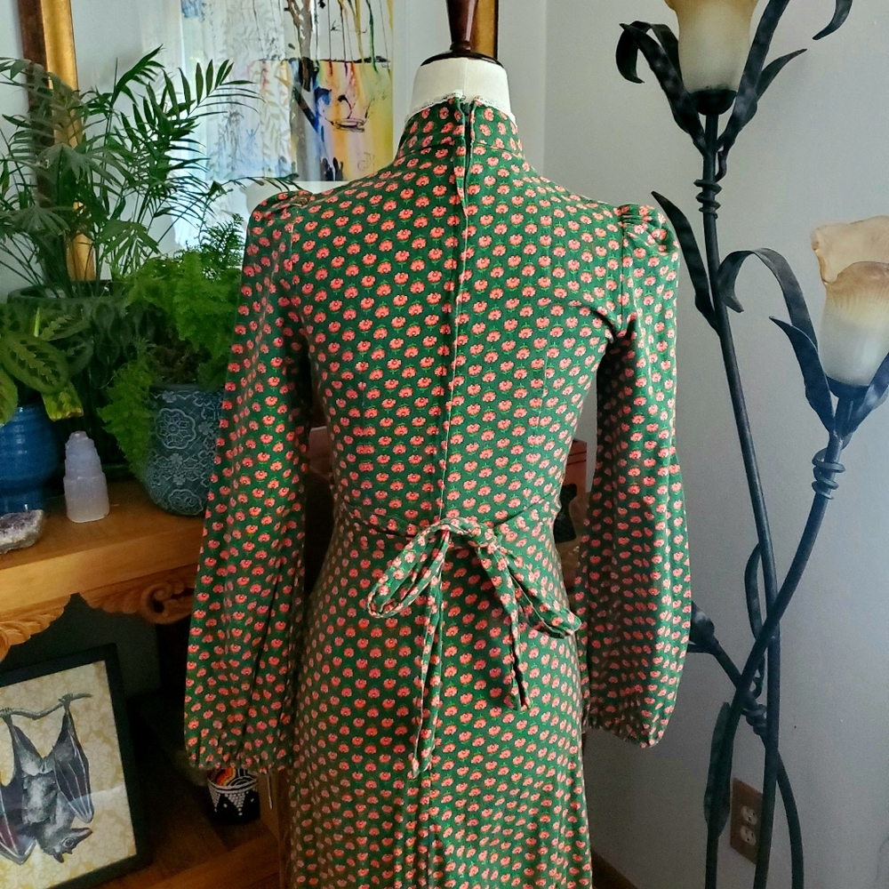 Vintage 70s Green Cottagecore Prairie Dress - Picture 7 of 7